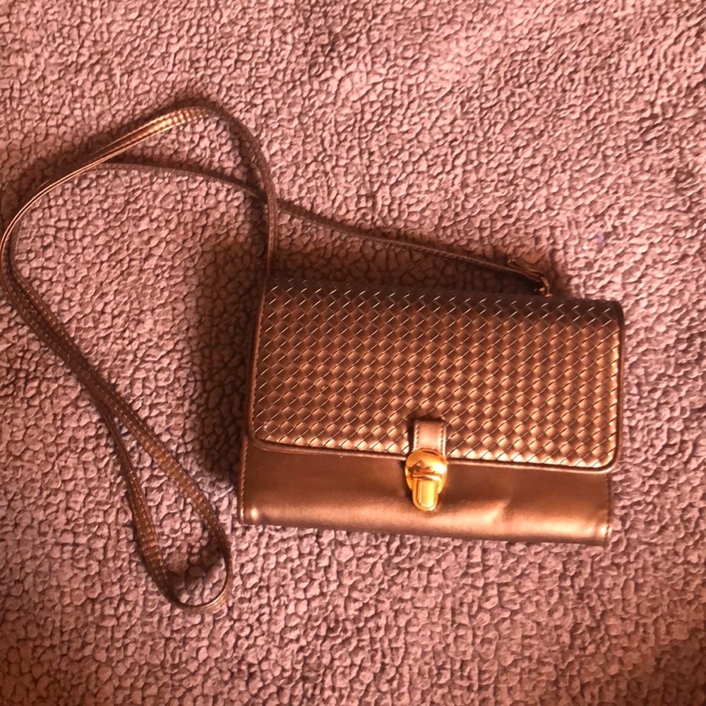 Shoulder bag